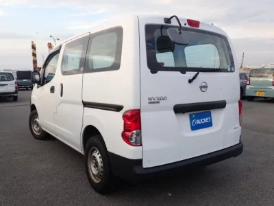Nissan NV200  с аукциона в Японии