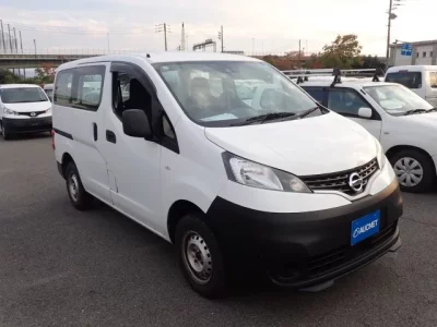 Nissan NV200  с аукциона в Японии