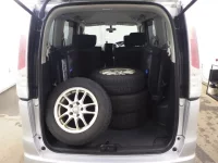 Nissan SERENA лот № 26133 оценка R  с аукциона в Японии 7