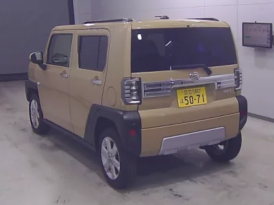 Daihatsu TAFT