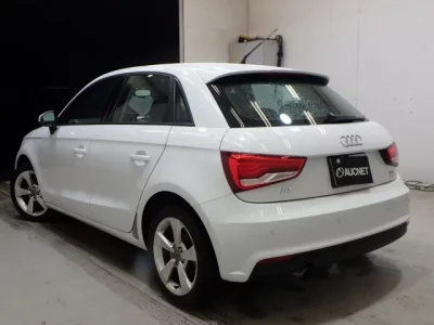 Audi A1  с аукциона в Японии