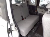 Daihatsu TANTO лот № 25078 оценка 3.5  с аукциона в Японии 4