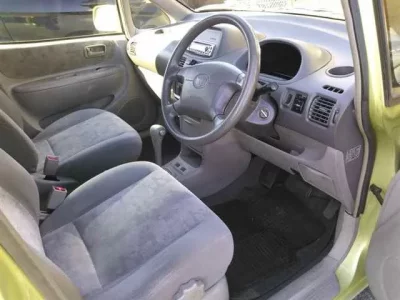 Toyota COROLLA SPACIO