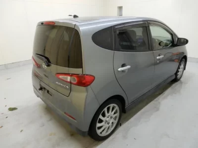 Daihatsu SONICA