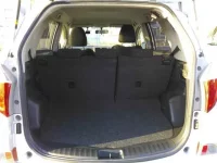 Toyota RACTIS лот № 8102 оценка 3  с аукциона в Японии 9