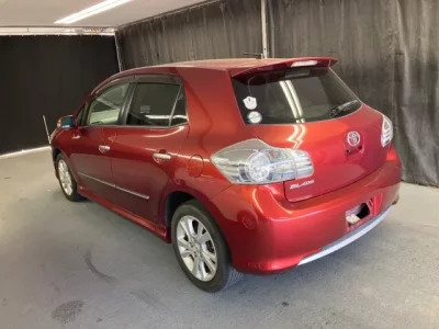 Toyota BLADE