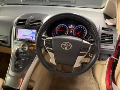 Toyota BLADE
