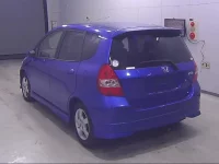 Honda FIT лот № 10219 оценка 3.5  с аукциона в Японии 3