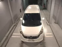 Honda STEP WAGON лот № 8122 оценка 3.5  с аукциона в Японии 5