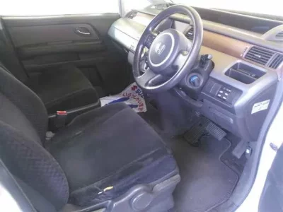 Honda STEP WAGON  с аукциона в Японии