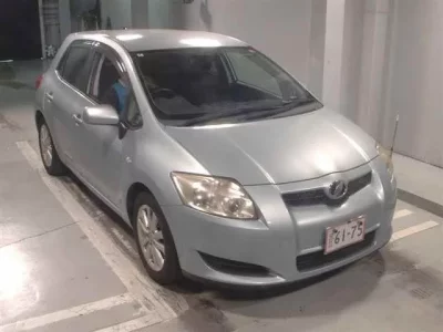 Toyota AURIS  с аукциона в Японии