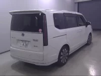 Honda STEP WAGON лот № 10226 оценка R  с аукциона в Японии 2