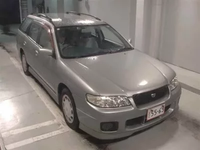 Nissan AVENIR WAGON