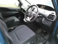 Nissan SERENA лот № 233 оценка R  с аукциона в Японии 2