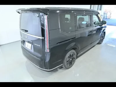 Honda STEP WAGON  с аукциона в Японии
