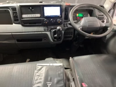 Mitsubishi CANTER  с аукциона в Японии