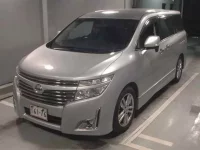Nissan ELGRAND лот № 283 оценка 3.5  с аукциона в Японии 3