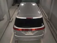 Nissan ELGRAND лот № 283 оценка 3.5  с аукциона в Японии 6