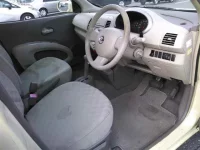 Nissan MARCH лот № 2001 оценка R  с аукциона в Японии 2