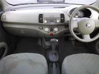 Nissan MARCH лот № 2001 оценка R  с аукциона в Японии 7