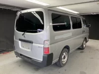 Nissan CARAVAN VAN лот № 5002 оценка 3  с аукциона в Японии 5
