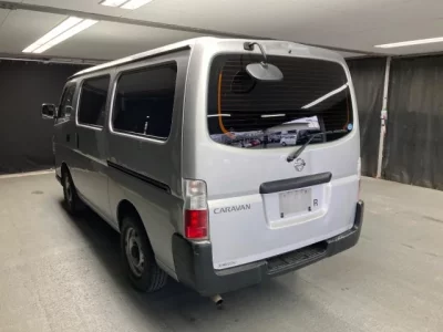 Nissan CARAVAN VAN  с аукциона в Японии