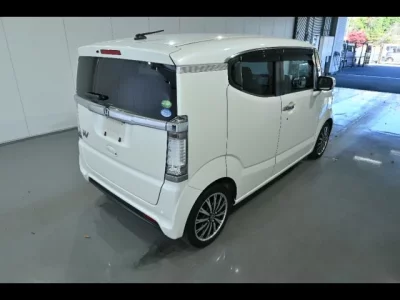 Honda N BOX SLASH