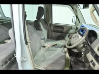 Nissan CLIPPER VAN лот № 20167 оценка 3  с аукциона в Японии 5