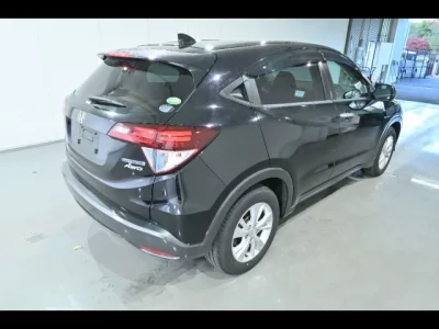 Honda VEZEL  с аукциона в Японии