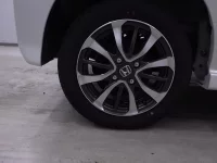 Honda N BOX лот № 10388 оценка 5  с аукциона в Японии 8