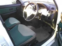 Nissan CUBE лот № 5501 оценка   с аукциона в Японии 2