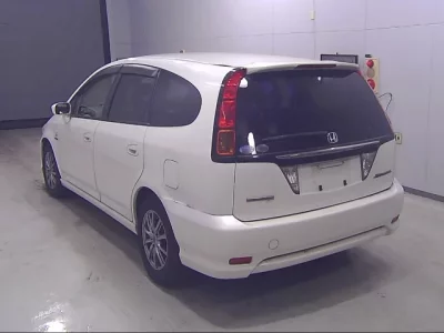 Honda STREAM  с аукциона в Японии