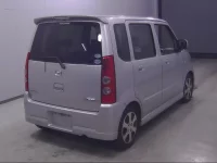 Mazda AZ WAGON лот № 19047 оценка 3  с аукциона в Японии 2