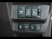 Honda FREED лот № 20239 оценка 3  с аукциона в Японии 10