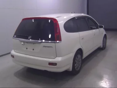 Honda STREAM  с аукциона в Японии