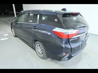 Honda SHUTTLE  с аукциона в Японии