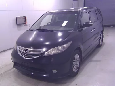 Honda ELYSION  с аукциона в Японии