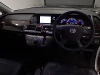 Honda ELYSION лот № 19082 оценка R  с аукциона в Японии 4