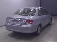 Honda FIT лот № 19100 оценка 3.5  с аукциона в Японии 2