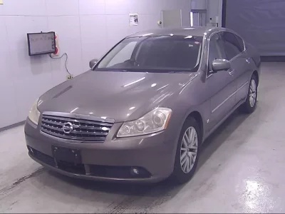 Nissan FUGA  с аукциона в Японии