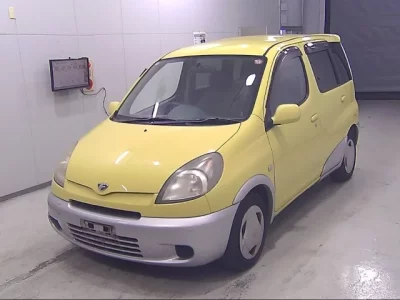 Toyota FUNCARGO  с аукциона в Японии
