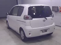 Toyota PORTE лот № 19122 оценка R  с аукциона в Японии 3