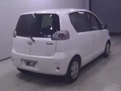 Toyota PORTE  с аукциона в Японии
