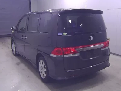 Honda STEP WAGON  с аукциона в Японии