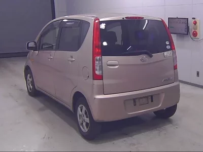 Daihatsu MOVE  с аукциона в Японии