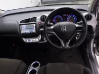 Honda STREAM лот № 19175 оценка 3.5  с аукциона в Японии 4