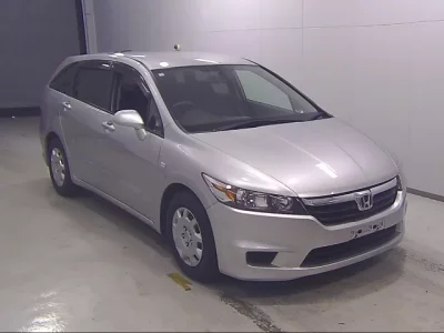Honda STREAM  с аукциона в Японии