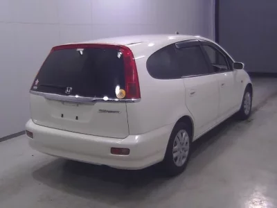 Honda STREAM  с аукциона в Японии