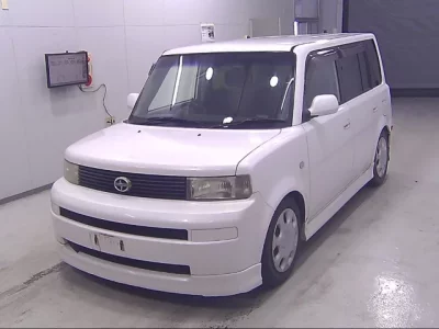 Toyota BB  с аукциона в Японии