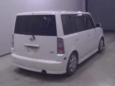 Toyota BB  с аукциона в Японии